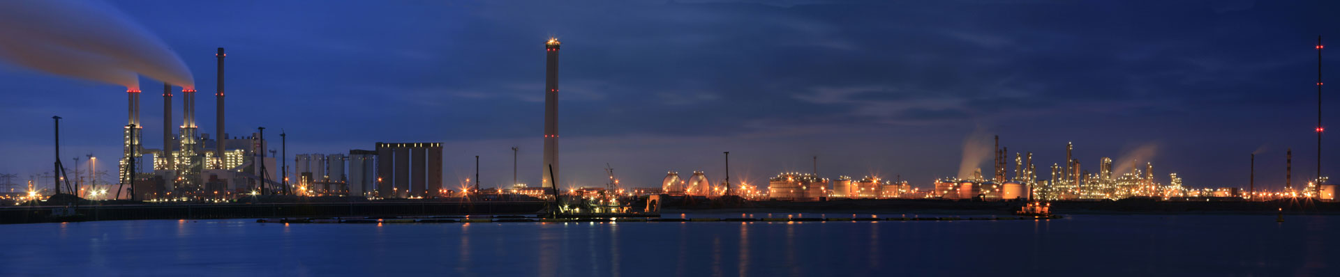 oil refinery skyline at night